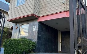 Arriendo Casa dos pisos por dia